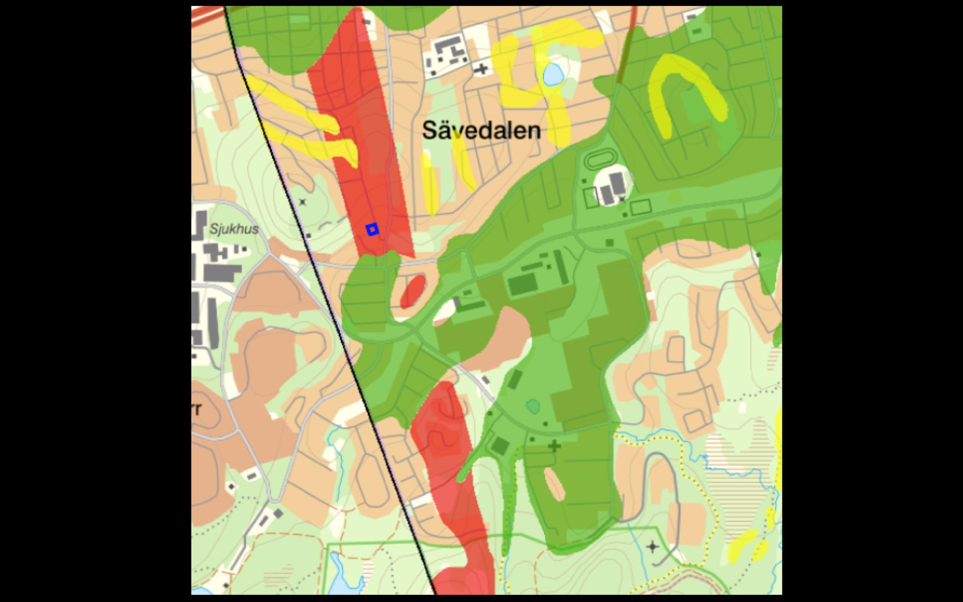 Kartan visar områden med olika risk för ökad exponering av markradon. Rött betyder högriskområde, rosa eller ofärgat betyder att risken inte är högre än normalt och grönt innebär att risken för markradon är låg.