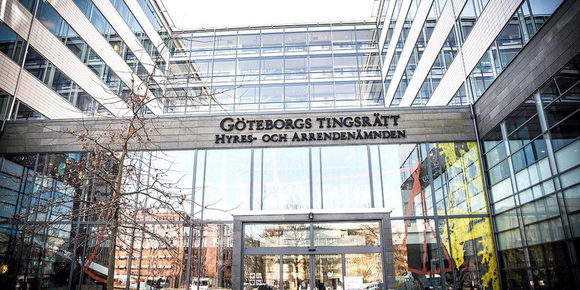 Beslut om häktning tas i Göteborgs tingsrätt.
