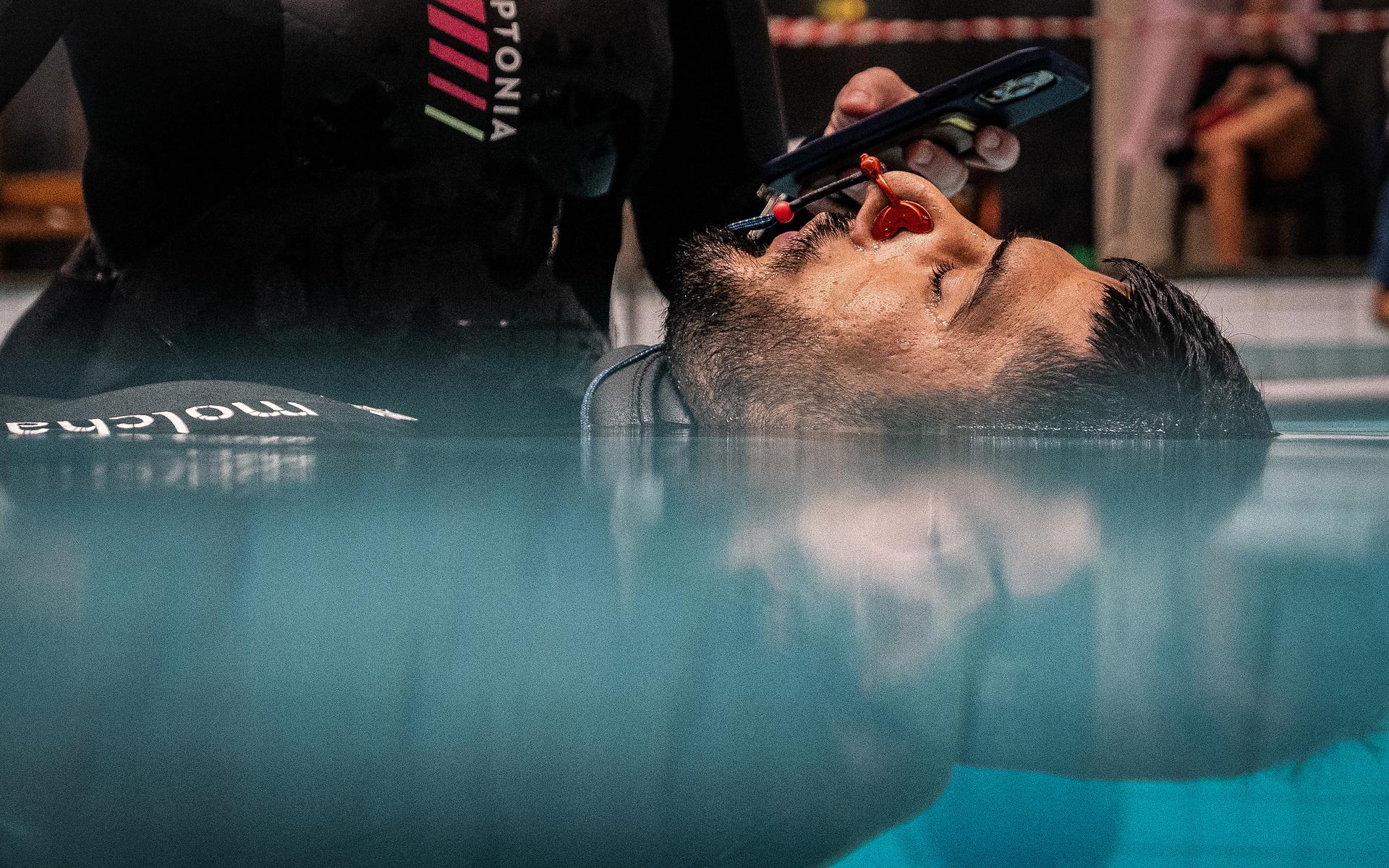 Rami Bladlav har inte tränat fridykning länge. För bara två år sedan lärde han sig simma och hittade till sporten. 