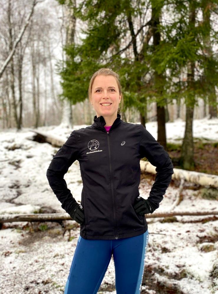 För Marie Persson ska träning vara lekfullt och inga dåliga väder stoppar hennes pass, det gäller bara att ha tåliga kläder. 