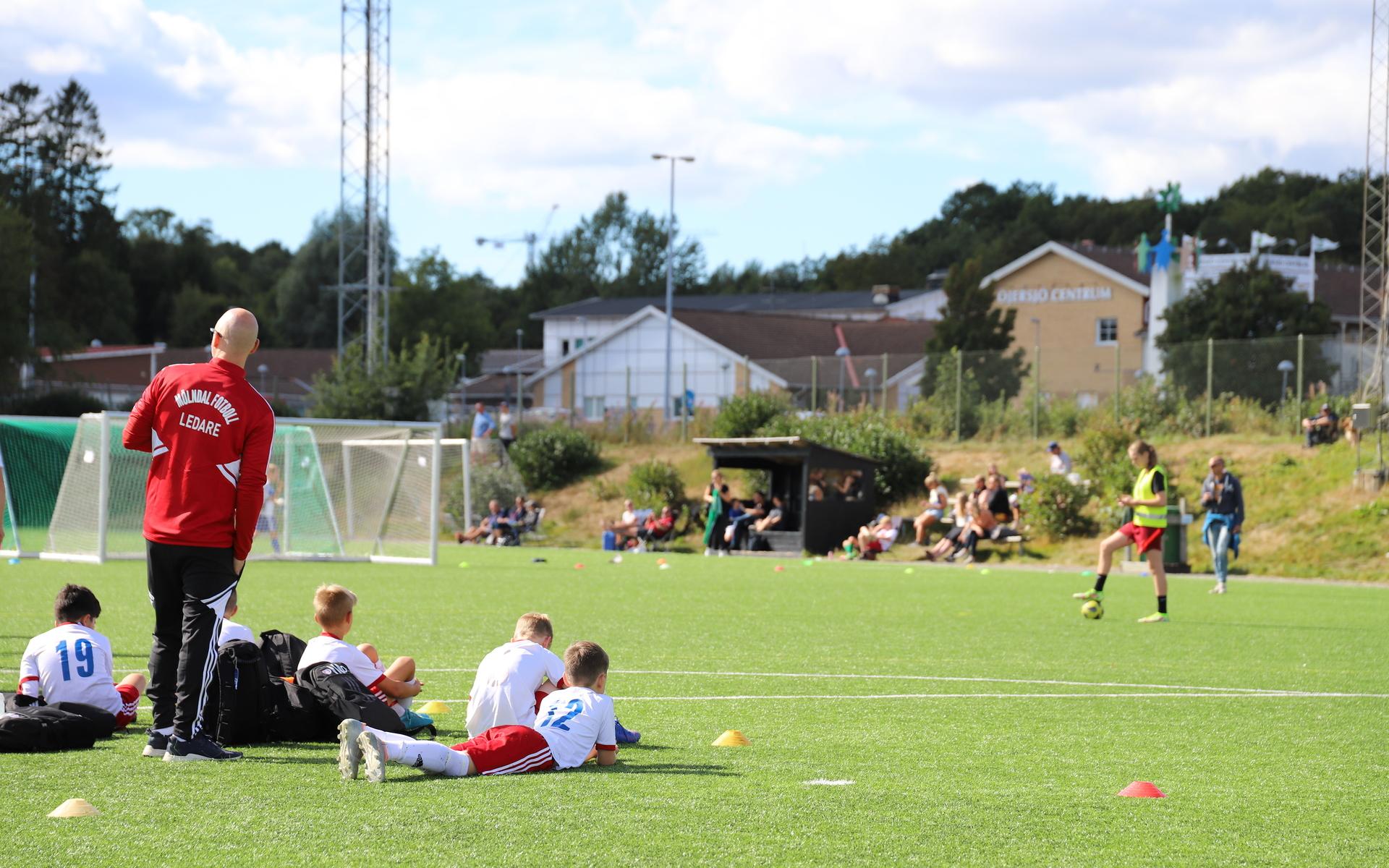 Lag från både Mölndal och Landvetter spelade mot Öjersjö IF:s hemmalag i åldrarna 10-11 år. 