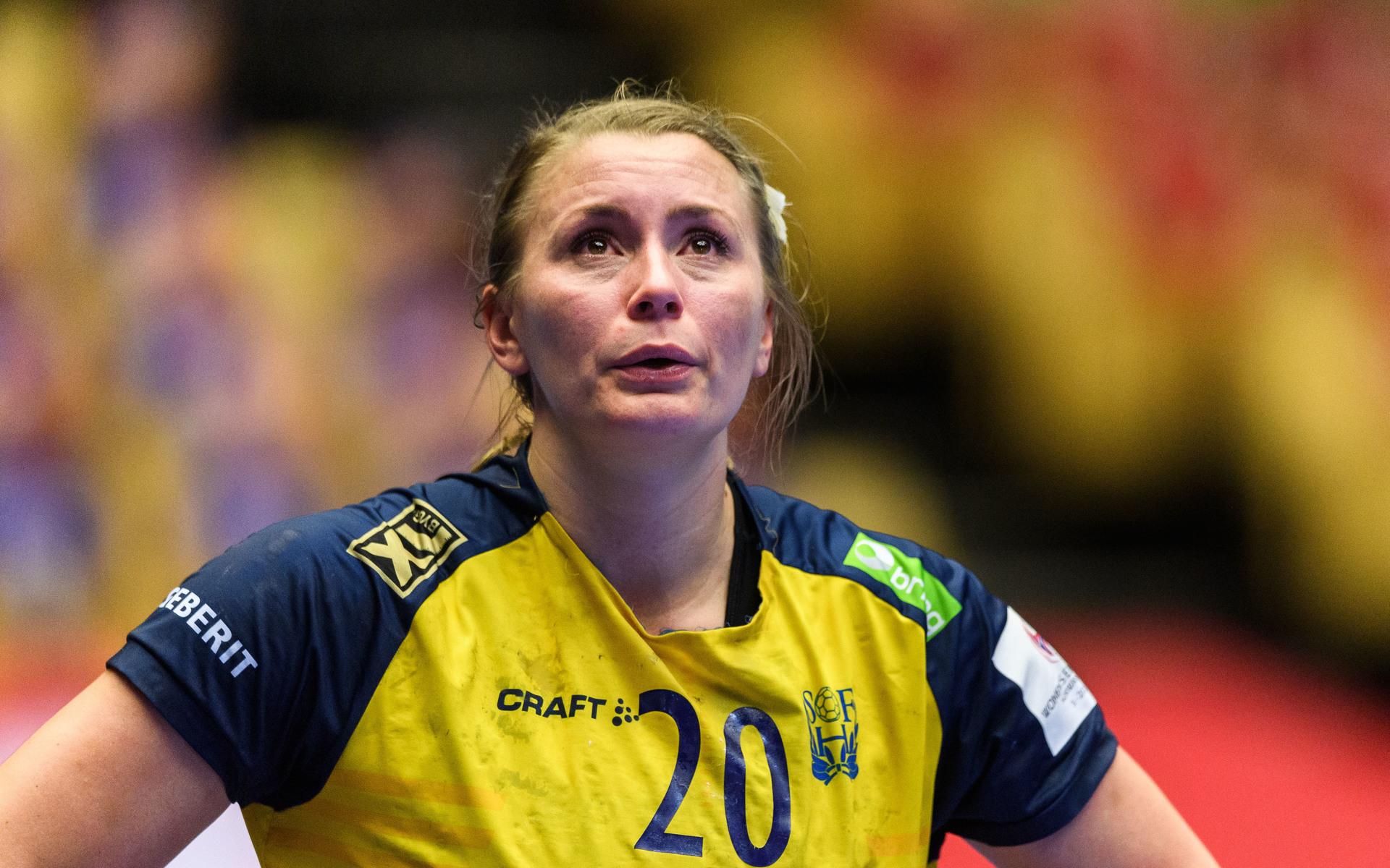 Gulldén meddelade 2020 att hon lämnar landslaget. 